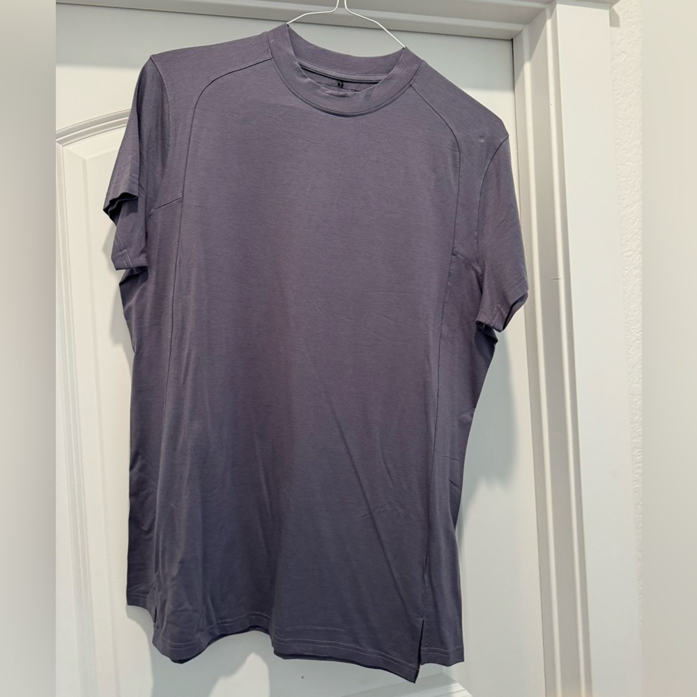 Large Alphalete shirt
